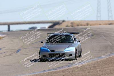 media/May-12-2024-OnGrid (Sun) [[7455ef9f94]]/Group 4 Blue/Session 2 (Outsise Cotton Corners) blue/